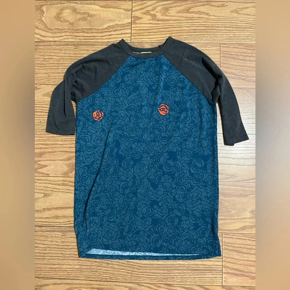 Lularoe Youth Shirt 14